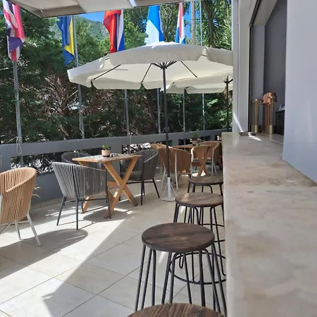 Szálloda Palmyra 3*