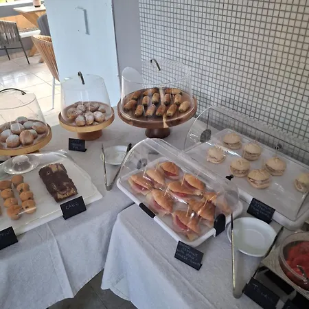 Palmyra Nydri (Lefkada)